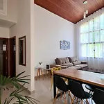 Linda Casa em Ubatuba Condomínio Fechado