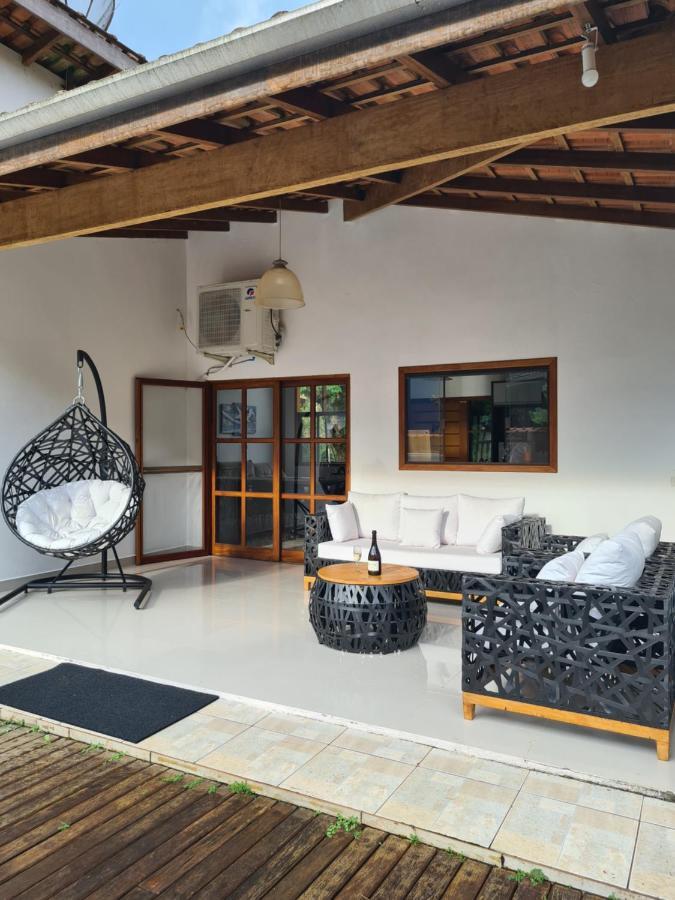 Linda Casa Em Fechado *