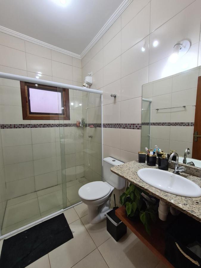 Casa de férias Linda Casa Em Fechado *